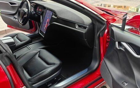 Tesla Model S I, 2016 год, 2 700 000 рублей, 12 фотография