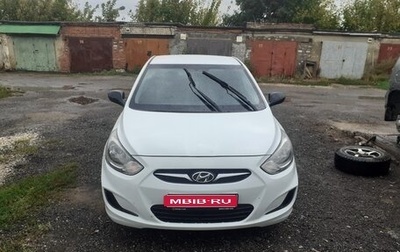 Hyundai Solaris II рестайлинг, 2013 год, 760 000 рублей, 1 фотография