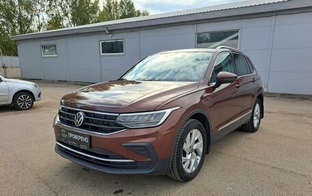 Volkswagen Tiguan II, 2021 год, 2 150 000 рублей, 1 фотография