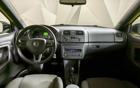 Skoda Fabia II, 2014 год, 899 000 рублей, 10 фотография