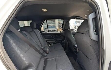 Toyota 4Runner, 2025 год, 3 900 000 рублей, 21 фотография