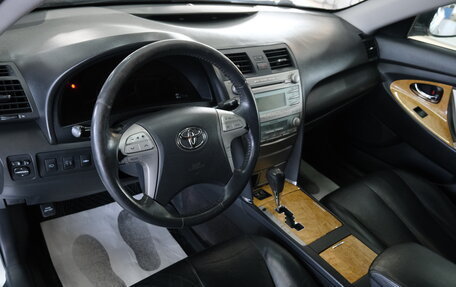 Toyota Camry, 2007 год, 1 069 000 рублей, 11 фотография