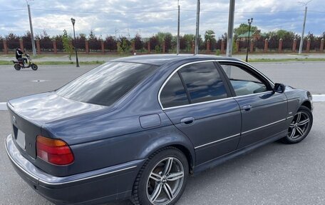 BMW 5 серия, 1998 год, 450 000 рублей, 3 фотография
