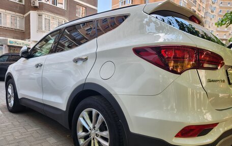 Hyundai Santa Fe III рестайлинг, 2018 год, 2 370 000 рублей, 5 фотография