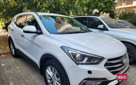 Hyundai Santa Fe III рестайлинг, 2018 год, 2 370 000 рублей, 7 фотография