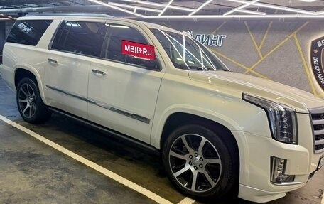 Cadillac Escalade IV, 2015 год, 4 900 000 рублей, 16 фотография