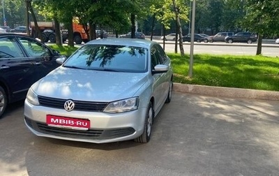 Volkswagen Jetta VI, 2013 год, 750 000 рублей, 1 фотография