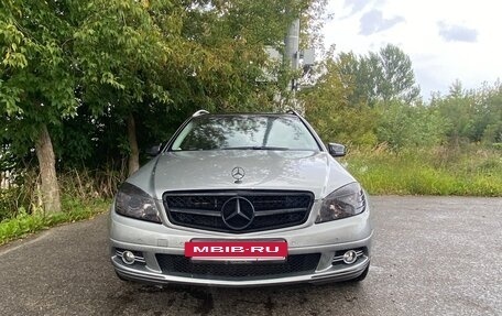 Mercedes-Benz C-Класс, 2008 год, 1 300 000 рублей, 5 фотография