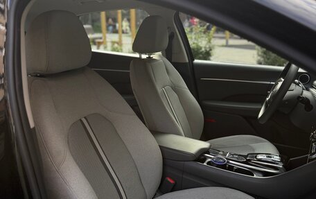 Hyundai Sonata VIII, 2020 год, 2 400 000 рублей, 12 фотография