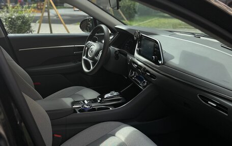 Hyundai Sonata VIII, 2020 год, 2 400 000 рублей, 11 фотография