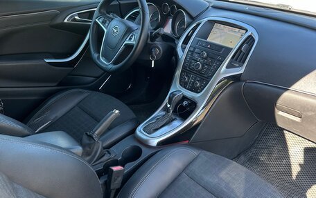 Opel Astra J, 2013 год, 560 000 рублей, 8 фотография