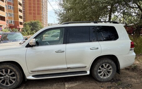Toyota Land Cruiser 200, 2015 год, 4 370 000 рублей, 3 фотография