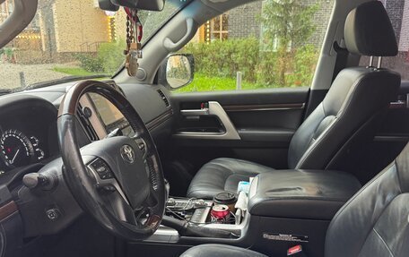 Toyota Land Cruiser 200, 2015 год, 4 370 000 рублей, 8 фотография