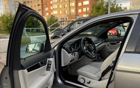 Mercedes-Benz C-Класс, 2011 год, 1 325 000 рублей, 10 фотография