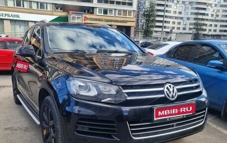 Volkswagen Touareg III, 2013 год, 2 400 000 рублей, 1 фотография
