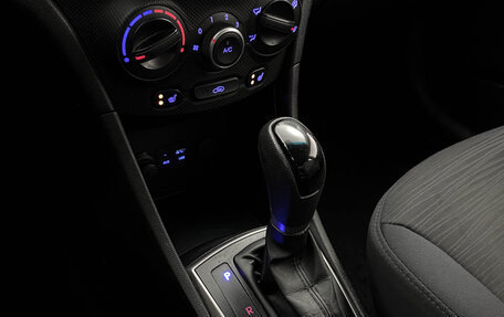 Hyundai Solaris II рестайлинг, 2016 год, 859 000 рублей, 19 фотография