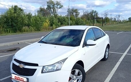 Chevrolet Cruze II, 2012 год, 575 000 рублей, 2 фотография