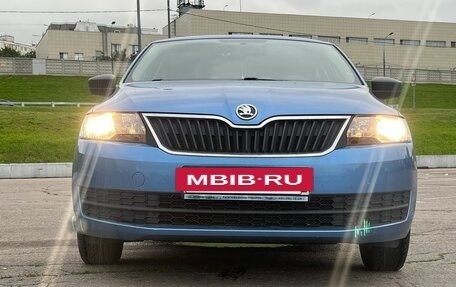 Skoda Rapid I, 2015 год, 1 300 000 рублей, 9 фотография