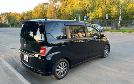 Honda Freed I, 2014 год, 1 390 000 рублей, 6 фотография
