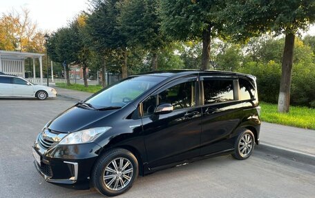 Honda Freed I, 2014 год, 1 390 000 рублей, 3 фотография
