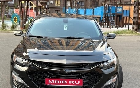 Chevrolet Malibu IX, 2019 год, 1 450 000 рублей, 2 фотография