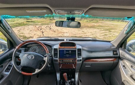 Toyota Land Cruiser Prado 120 рестайлинг, 2007 год, 2 500 000 рублей, 13 фотография