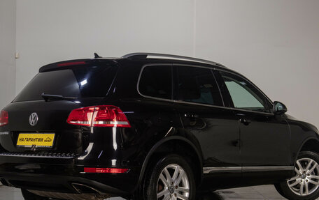 Volkswagen Touareg III, 2010 год, 1 899 000 рублей, 5 фотография