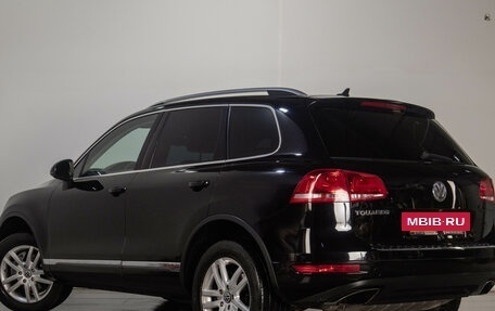 Volkswagen Touareg III, 2010 год, 1 899 000 рублей, 3 фотография