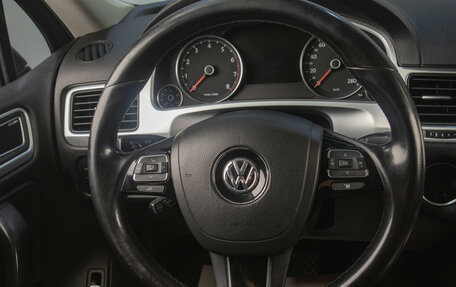 Volkswagen Touareg III, 2010 год, 1 899 000 рублей, 13 фотография