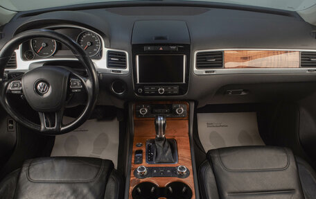 Volkswagen Touareg III, 2010 год, 1 899 000 рублей, 14 фотография