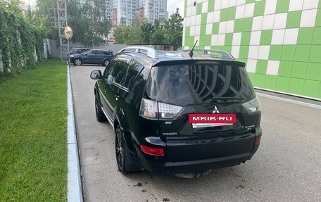 Mitsubishi Outlander III рестайлинг 3, 2007 год, 900 000 рублей, 4 фотография