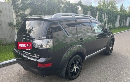 Mitsubishi Outlander III рестайлинг 3, 2007 год, 900 000 рублей, 3 фотография