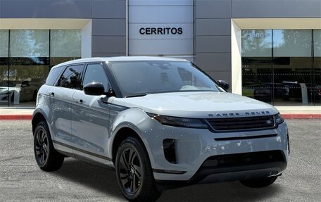 Land Rover Range Rover IV рестайлинг, 2025 год, 5 900 000 рублей, 3 фотография