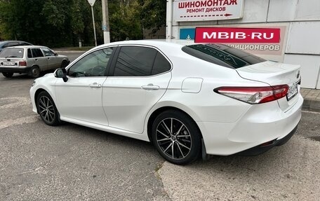 Toyota Camry, 2019 год, 2 950 000 рублей, 1 фотография