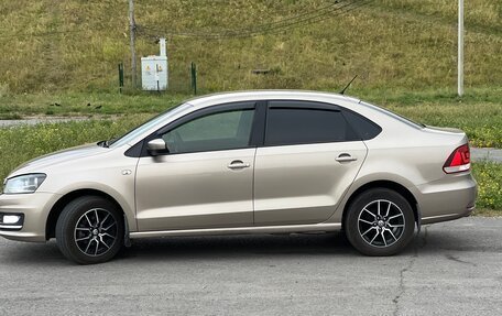 Volkswagen Polo VI (EU Market), 2015 год, 890 000 рублей, 10 фотография