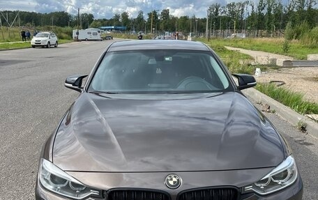 BMW 3 серия, 2012 год, 1 350 000 рублей, 2 фотография
