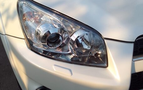 Toyota RAV4, 2011 год, 1 900 000 рублей, 3 фотография