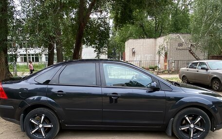 Ford Focus II рестайлинг, 2005 год, 450 000 рублей, 3 фотография