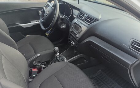 KIA Rio III рестайлинг, 2014 год, 750 000 рублей, 2 фотография