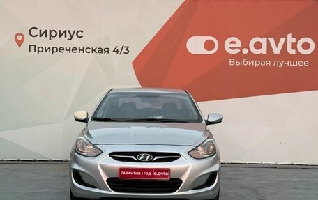 Hyundai Solaris II рестайлинг, 2011 год, 980 000 рублей, 2 фотография