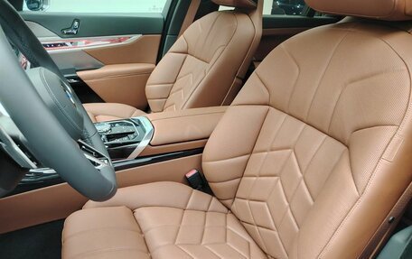 BMW 7 серия, 2025 год, 16 300 000 рублей, 10 фотография