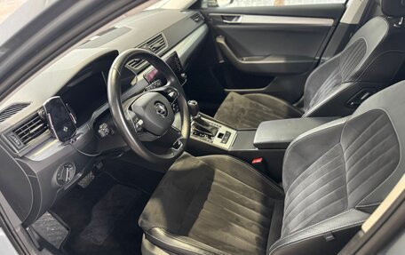 Skoda Superb III рестайлинг, 2021 год, 2 800 000 рублей, 13 фотография