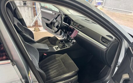 Skoda Superb III рестайлинг, 2021 год, 2 800 000 рублей, 15 фотография