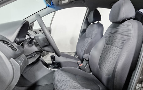 Hyundai Solaris II рестайлинг, 2015 год, 870 000 рублей, 8 фотография