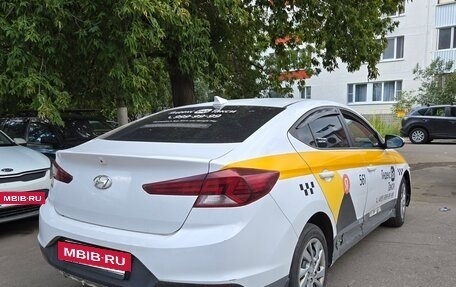 Hyundai Elantra VI рестайлинг, 2019 год, 1 100 000 рублей, 3 фотография
