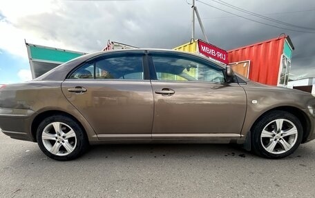 Toyota Avensis III рестайлинг, 2004 год, 750 000 рублей, 2 фотография