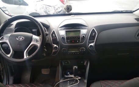 Hyundai ix35 I рестайлинг, 2012 год, 1 050 000 рублей, 6 фотография