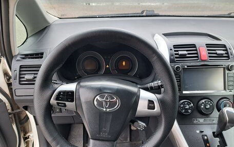 Toyota Auris II, 2010 год, 899 000 рублей, 17 фотография