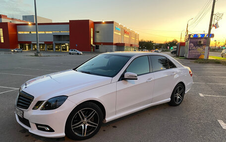 Mercedes-Benz E-Класс, 2010 год, 1 650 000 рублей, 2 фотография