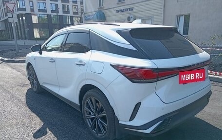 Lexus RX IV рестайлинг, 2022 год, 8 400 000 рублей, 7 фотография